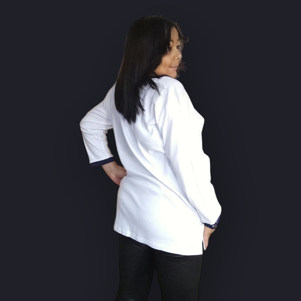 ALIA WOMENS WHITE SCOOP NECK SHIRT WITH BLACK TRIMS - Picture 8 of 8